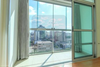 apartment em Avenida Bernardo Monteiro, Funcionários - Belo Horizonte - MG