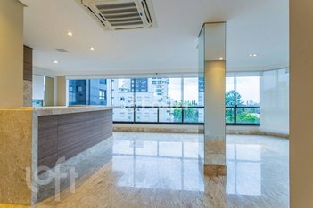 apartment em Avenida Coronel Lucas de Oliveira, Boa Vista - Porto Alegre - RS
