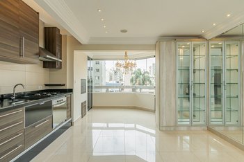 apartment em Alameda Júlia da Costa, Bigorrilho - Curitiba - PR