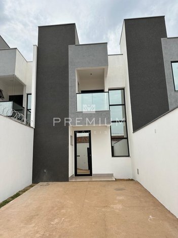 house em Avenida José Andraus Gassani, Distrito Industrial - Uberlândia - MG