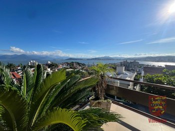 house em Rua Aldo Luz, Itaguaçu - Florianópolis - SC
