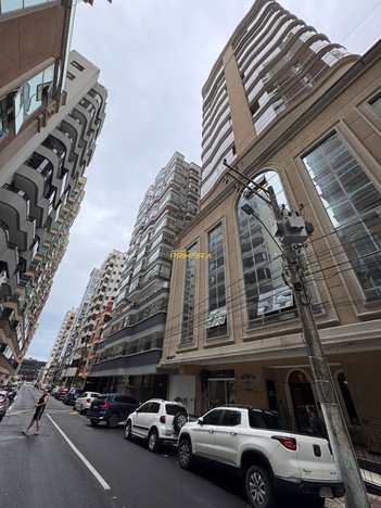 apartment em Rua 252, Meia Praia - Itapema - SC