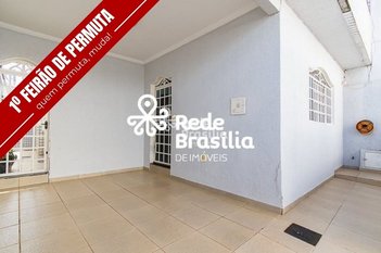 house em QS 5 Rua 130, Sul (Águas Claras) - Brasília - DF