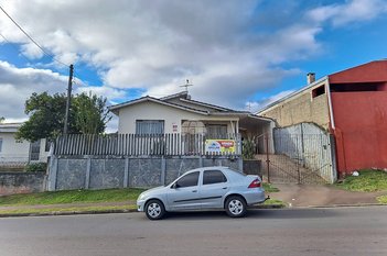house em Rua Leônidas Alberti, Guaraituba - Colombo - PR
