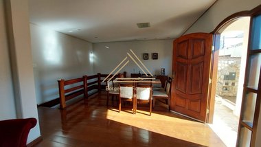 house em Rua Álvaro Ribeiro, Campos Elíseos - Varginha - MG
