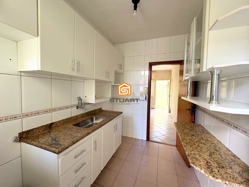 Apartamento com 2 quartos — Santa Mônica, Belo Horizonte