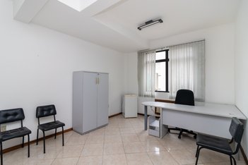office em Sport Clube São Jose, Passo da Areia - Porto Alegre - RS