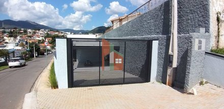house em Rua Guarujá, Jardim Paulista - Atibaia - SP