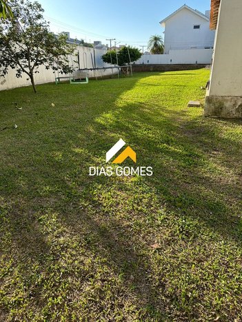 land_lot em Rua Professor Carlos Henrique Nogueira, Centro - Pelotas - RS