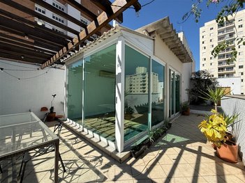 apartment em Rua Pascoal Vita, Vila Madalena - São Paulo - SP