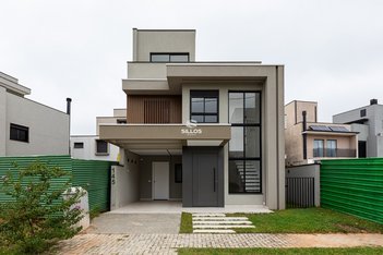 house em Rua Irma Schreiner Maran, Santa Cândida - Curitiba - PR
