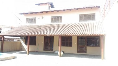 house em Rua Bento Gonçalves, Centro - Guaíba - RS