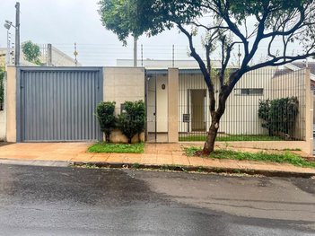 house em Rua Professor João José Leandro, Jardim Leblon - Maringá - PR