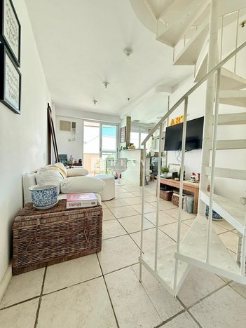 apartment em Rua Custódio Serrão, Lagoa - Rio de Janeiro - RJ