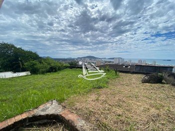 land_lot em Avenida Gérson Maturani, Enseada - Guarujá - SP