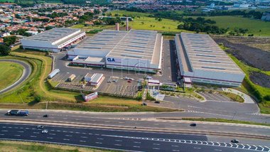 industrial em Rodovia Anhangüera, Jardim Santa Carolina (Nova Veneza) - Sumaré - SP