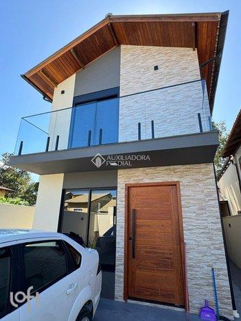 house em Servidão Rosalina Amélia dos Santos, São João do Rio Vermelho - Florianópolis - SC