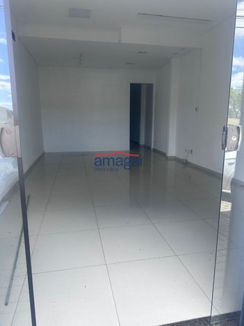 commercial_building em Avenida Almeida Júnior, Loteamento Villa Branca - Jacareí - SP