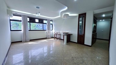 apartment em SQS 102 Bloco J, Asa Sul - Brasília - DF