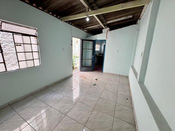 house em Rua Vítor Purri, Cachoeirinha - Belo Horizonte - MG