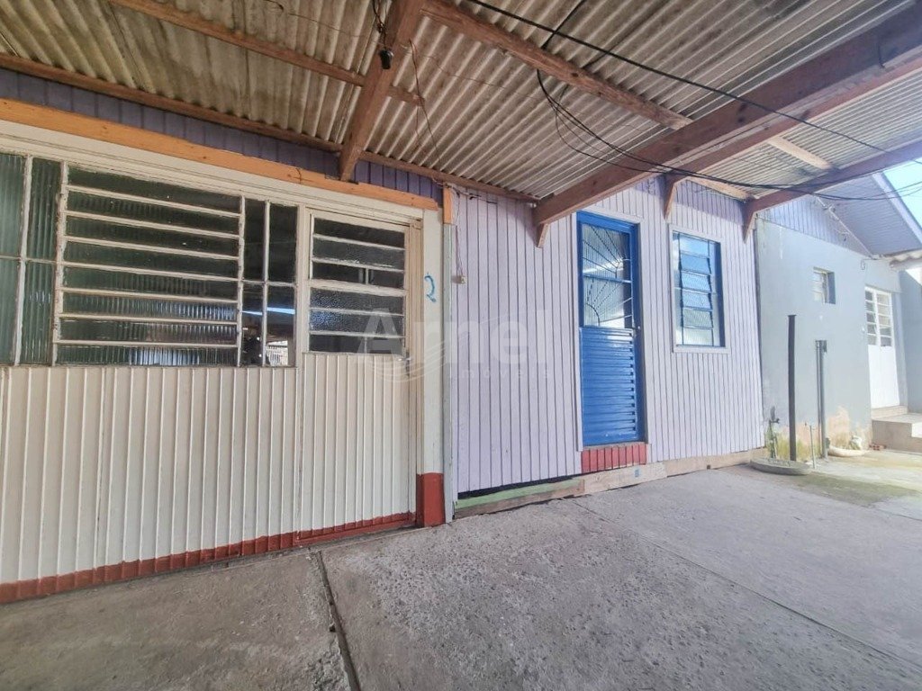 01 FACHADA