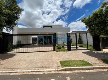 house em Rua Manoel Ribas, Centro - Paranavaí - PR