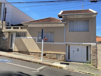 house em Rua Coronel José Vitoriano Villas Boas, Centro - Botucatu - SP
