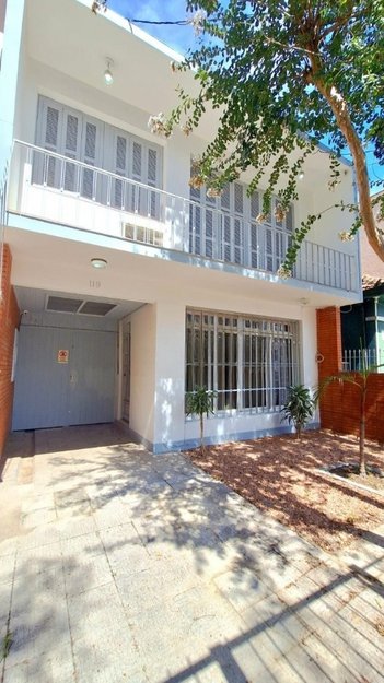 house em Rua Dona Leonor, Rio Branco - Porto Alegre - RS