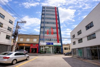 office em Rua Santa Cruz, Centro - Varginha - MG