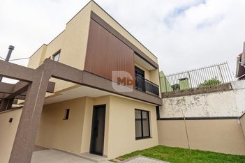 house em Rua Major Theolindo Ferreira Ribas, Hauer - Curitiba - PR