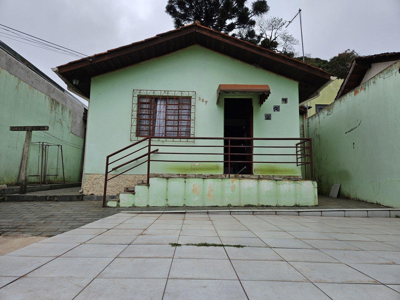 image-0