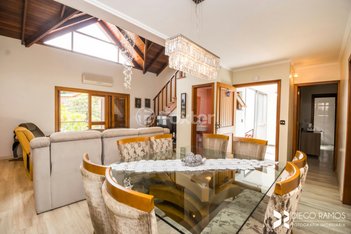 house em Avenida José Gertum, Chácara das Pedras - Porto Alegre - RS