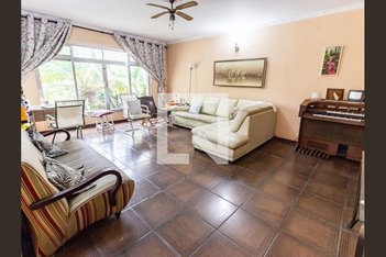 house em Rua Visconde de Inhomerim, Mooca - São Paulo - SP