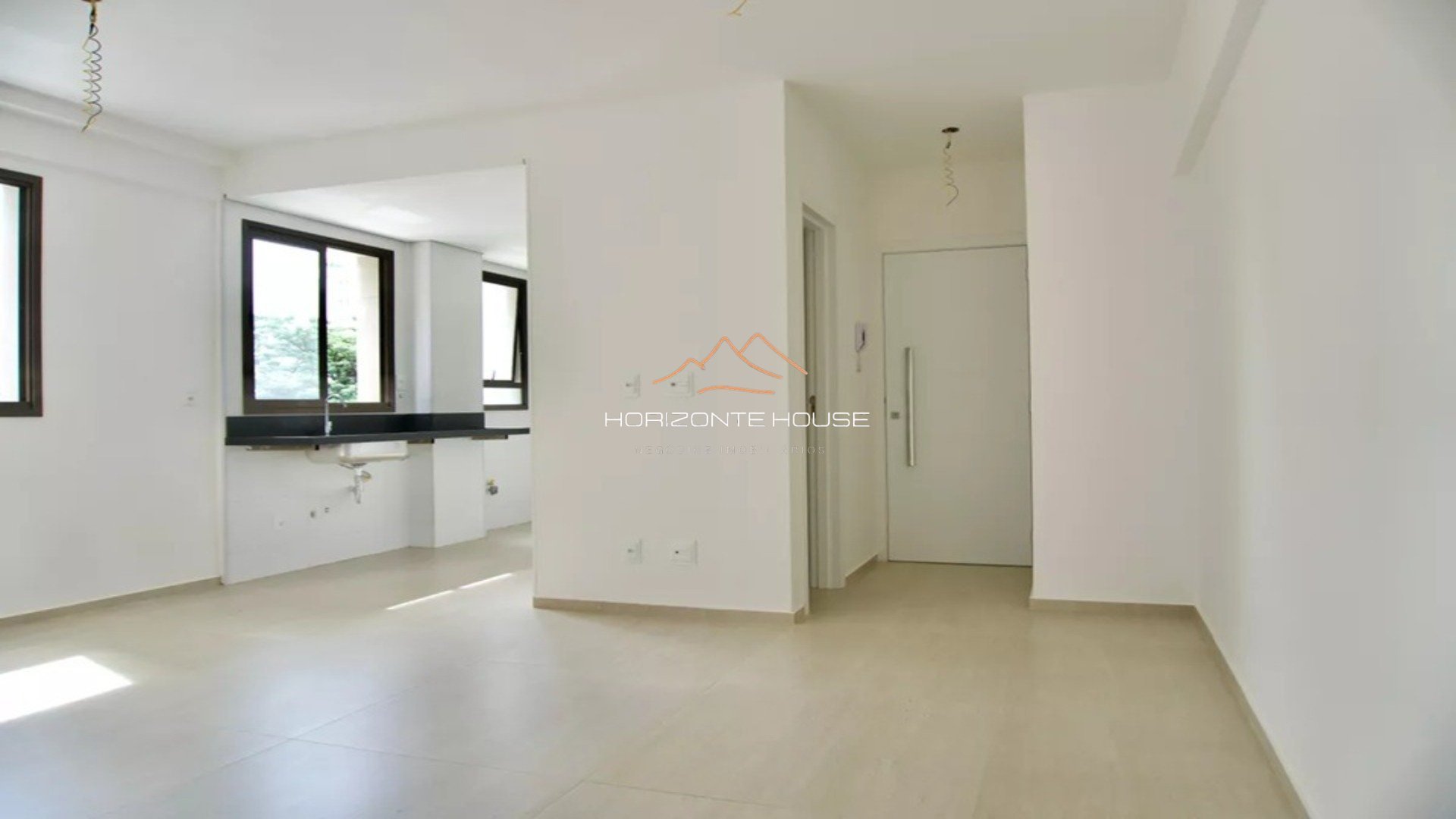 Apartamento com 3 quartos — Funcionários, Belo Horizonte