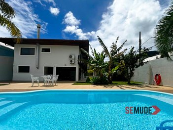 house em Rua Brejaúna, Itacorubi - Florianópolis - SC