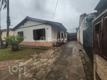 house em Rua das Araras, Harmonia - Canoas - RS