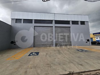 industrial em Avenida Comendador Alexandrino Garcia, Minas Gerais - Uberlândia - MG