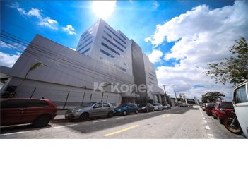 commercial_property em Avenida Mário Sadanori Doi, Jardim dos Camargos - Barueri - SP