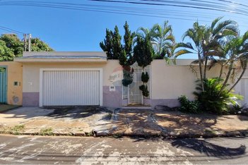 house em Rua Ivo Simões Gomes, Parque Residencial Lagoinha - Ribeirão Preto - SP