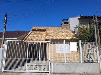 house em Rua Poços de Caldas, Parque da Matriz - Cachoeirinha - RS