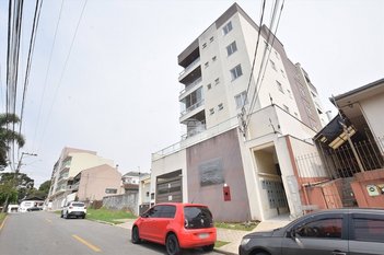 apartment em Travessa Olívia Gazola Pissaia, Centro - São José dos Pinhais - PR