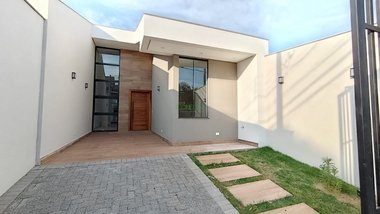 house em Rua Albino Scotton, Jardim Burle Marx - Londrina - PR