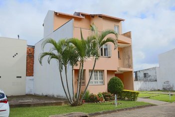 house em Rua Elízio Abate Crivella, Jardim Itu - Porto Alegre - RS