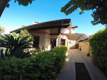 house em Rua Deputado Paulo Preis, Jurerê - Florianópolis - SC