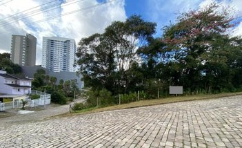 land_lot em Rua Luiz Pezzi, Panazzolo - Caxias do Sul - RS