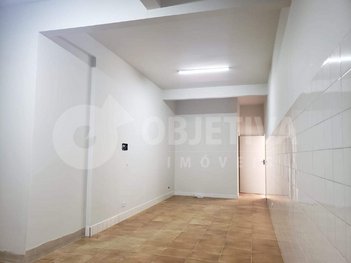 business em Avenida Holanda, Tibery - Uberlândia - MG