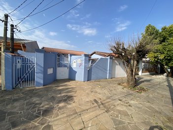 house em Rua Carlos Gomes, Harmonia - Canoas - RS