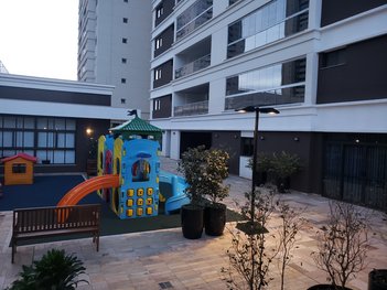 apartment em Rua Ernâni Lacerda de Athayde, Gleba Fazenda Palhano - Londrina - PR