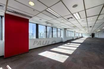 business em Avenida Doutor Chucri Zaidan, Vila Cordeiro - São Paulo - SP