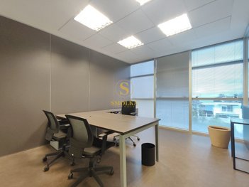 office em Rua Orlando Phillipi, Saco Grande - Florianópolis - SC